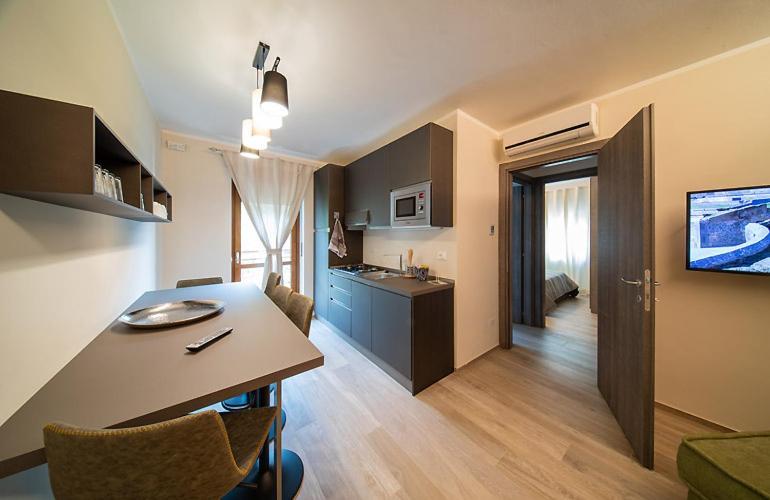 Blue Moon - Via Parigi Apartments Аоста Экстерьер фото